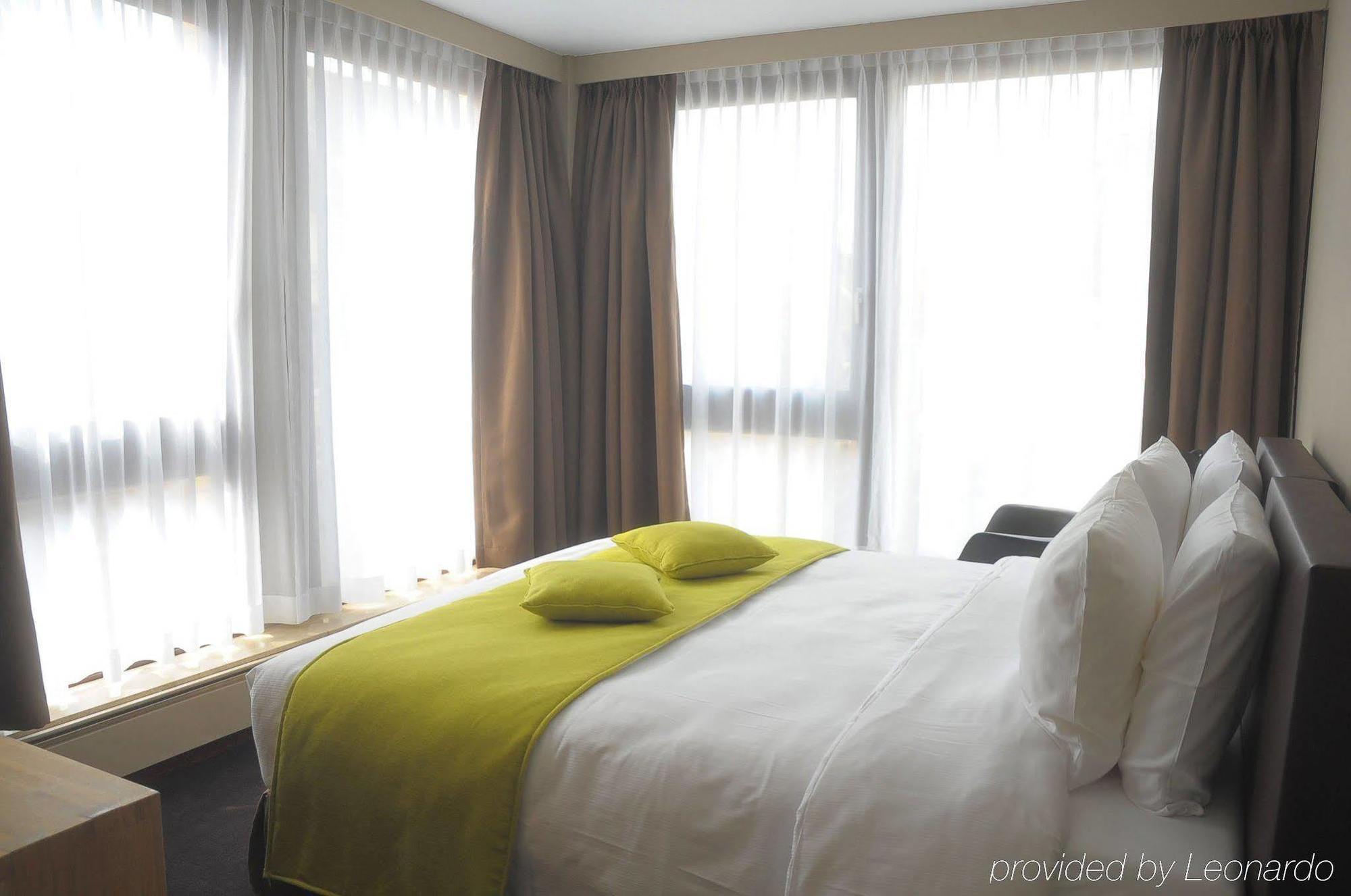 9Hotel Chelton Brüksel Oda fotoğraf